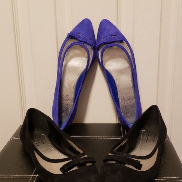 BCBG Paris Suede Bow Vamp Pointed Shoe - Picture 6 of 8